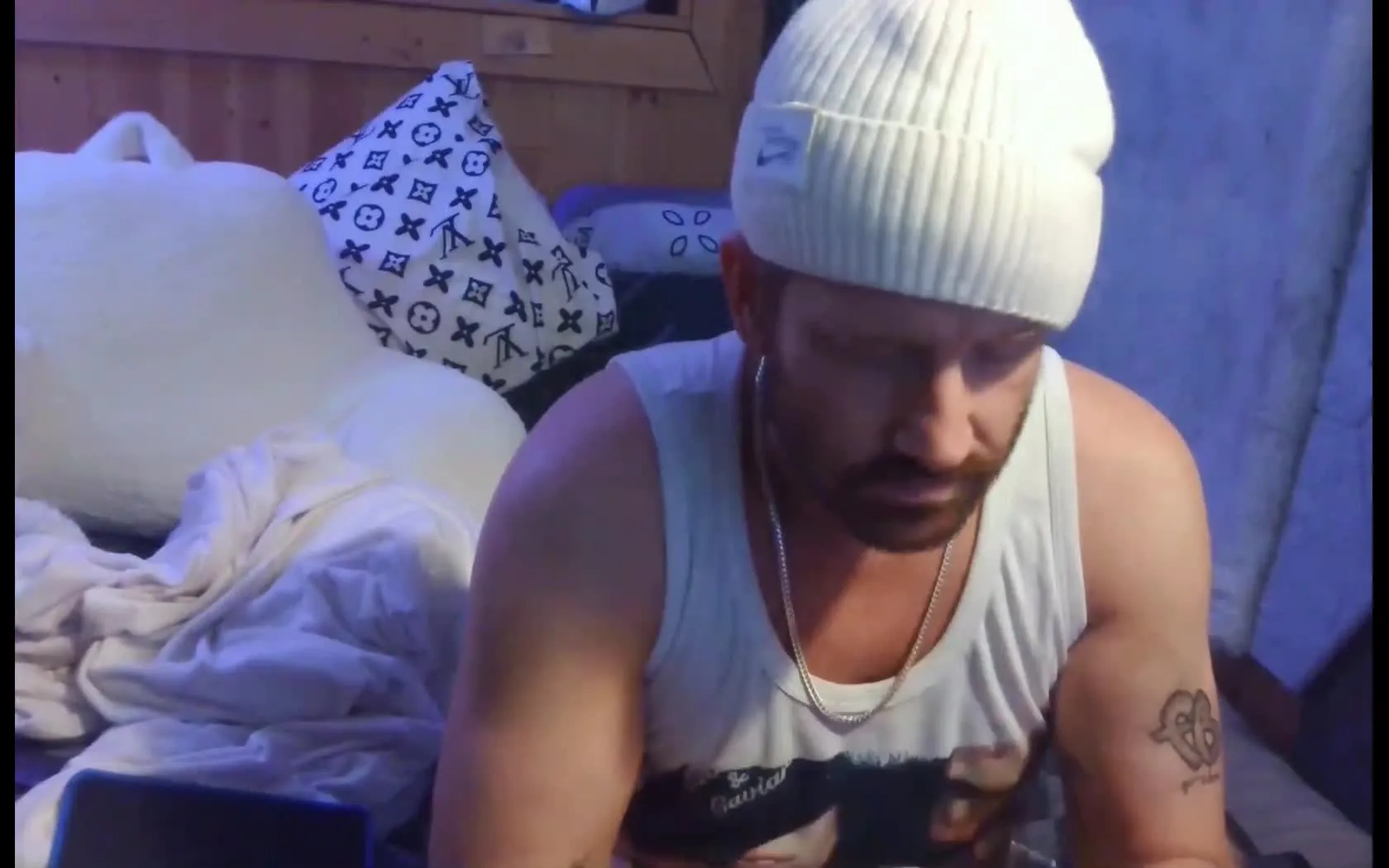 Darsteller cloudycuddler Video 2