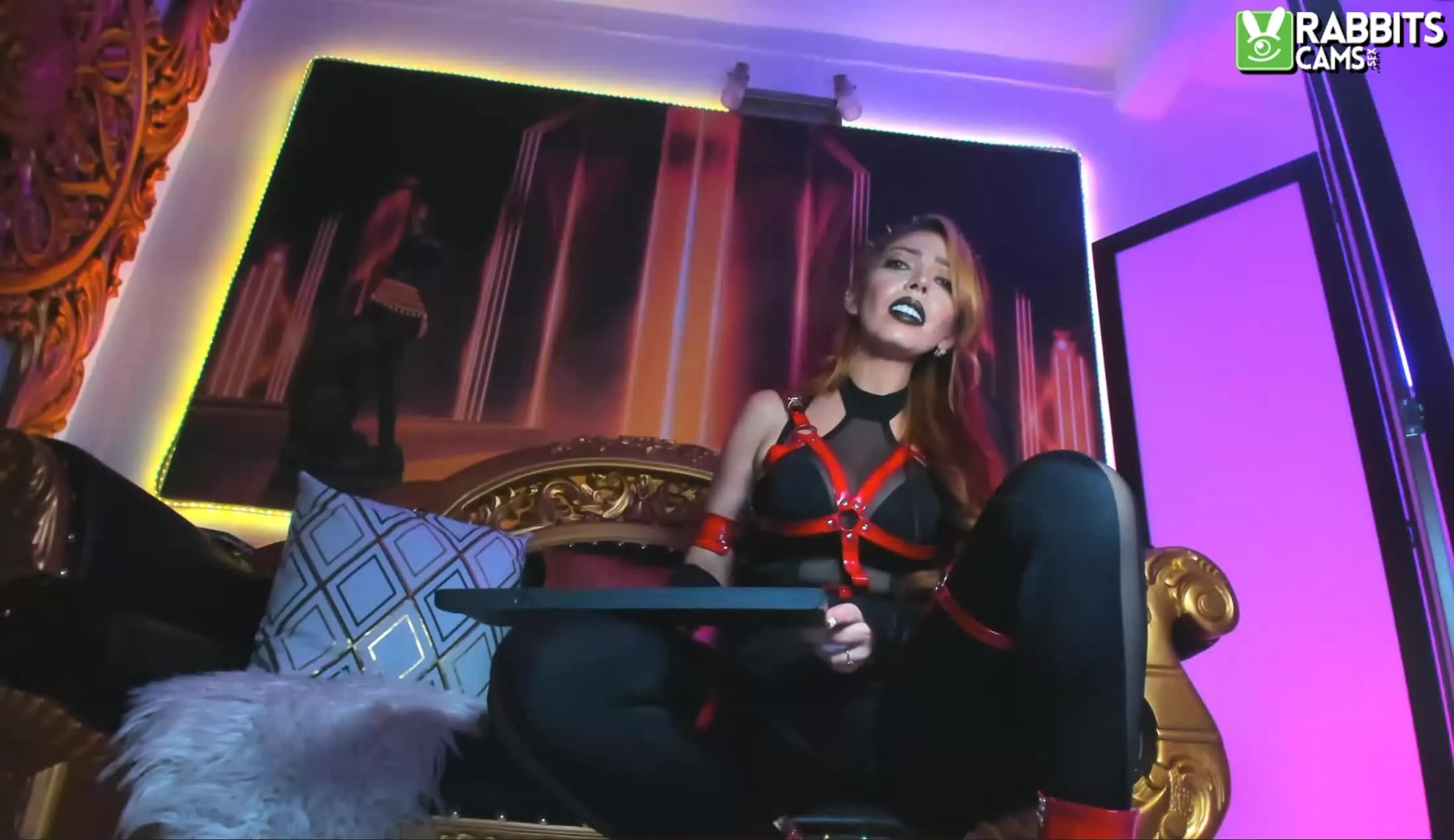 Interprete KayleDaviiss Video 2
