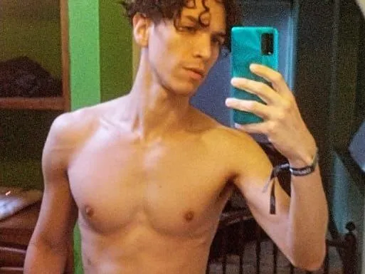 FrankieCosta profielfoto van cam model
