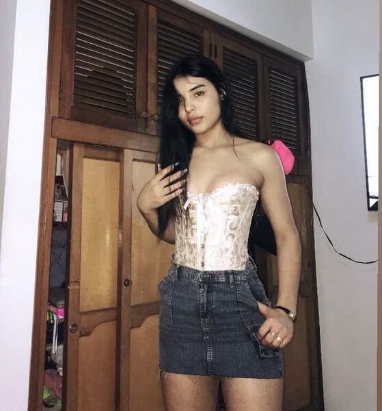 Intérprete AntoonellaGrey Foto 5