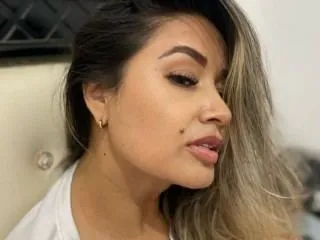 Nadiawllianss profielfoto van cam model