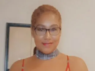 Foto de perfil de modelo de webcam de Pearly69