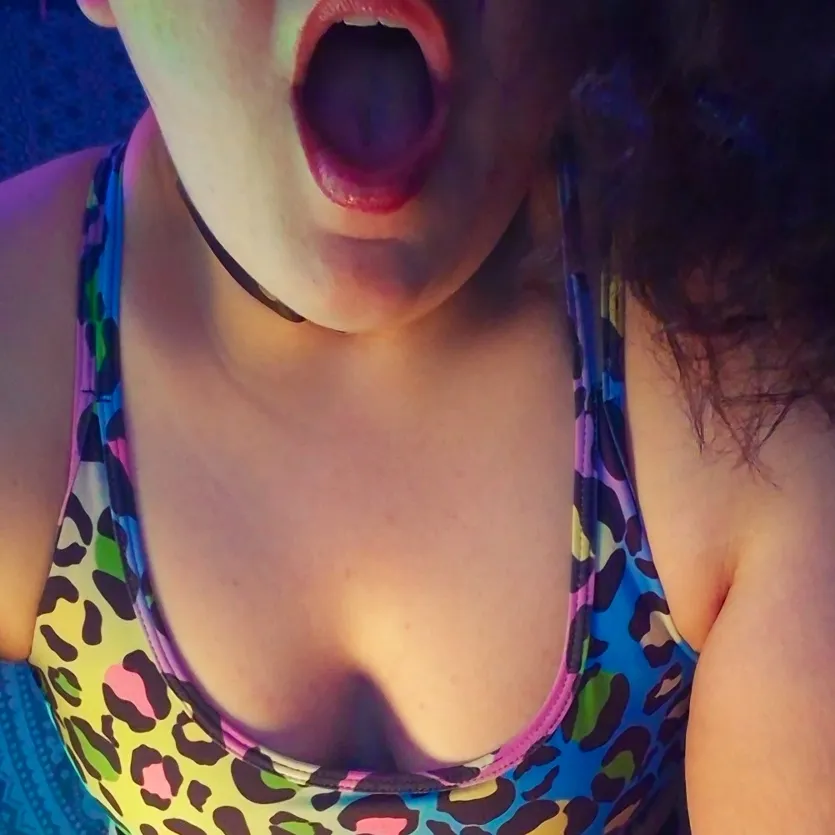 Artista CuddlyLittleDemon Foto 3