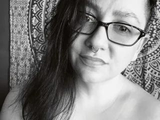 Image de profil du modèle de webcam CuddlyLittleDemon