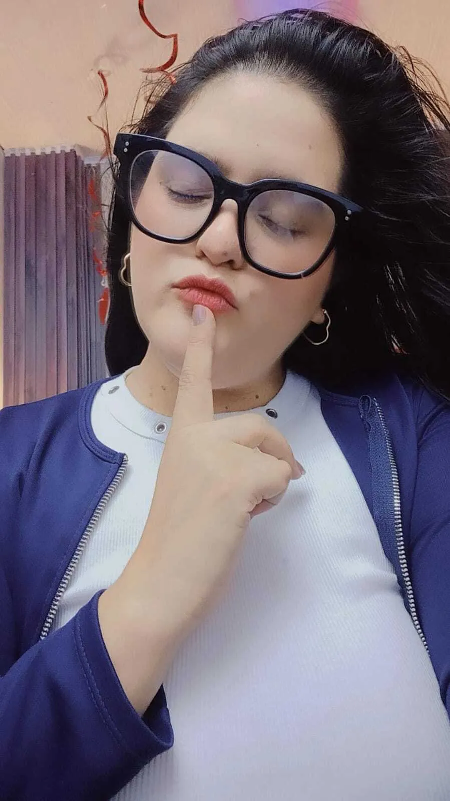 Artist OlivaFoxx19 Foto 7