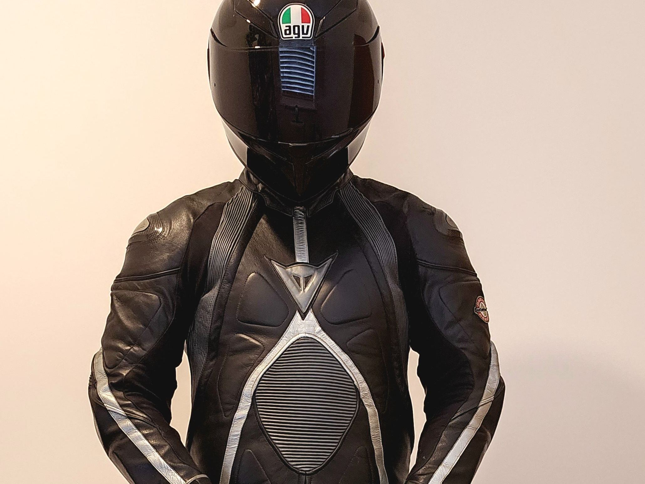 Image de profil du modèle de webcam Leatherbiker