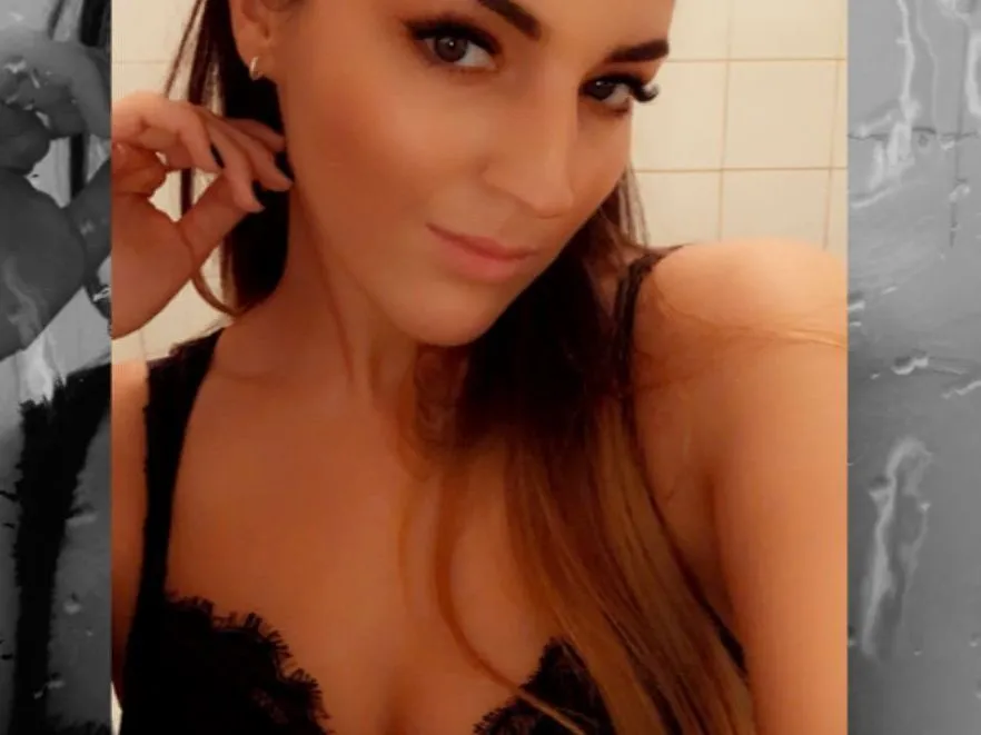 Alexxaxx profielfoto van cam model