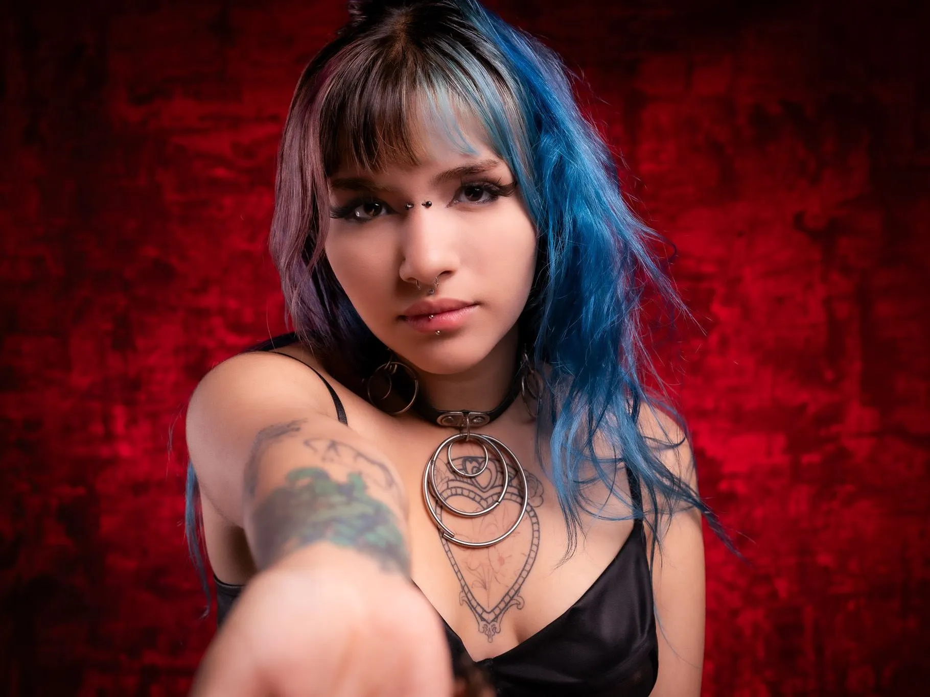 MonserratBonez profielfoto van cam model