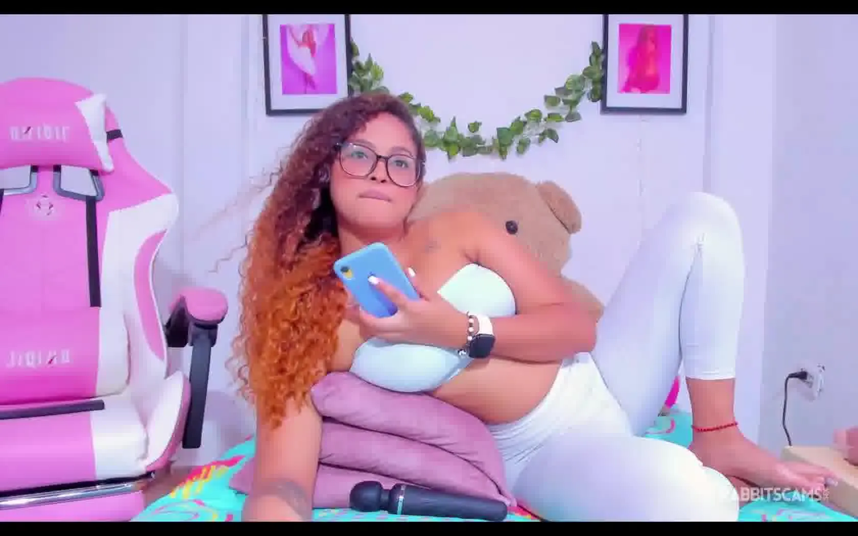 Artist CristinRoice Video 1
