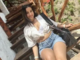 Imagen de perfil de modelo de cámara web de AlannaRosses