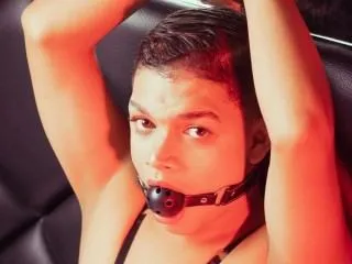 dustinhenderson immagine del profilo del modello di cam