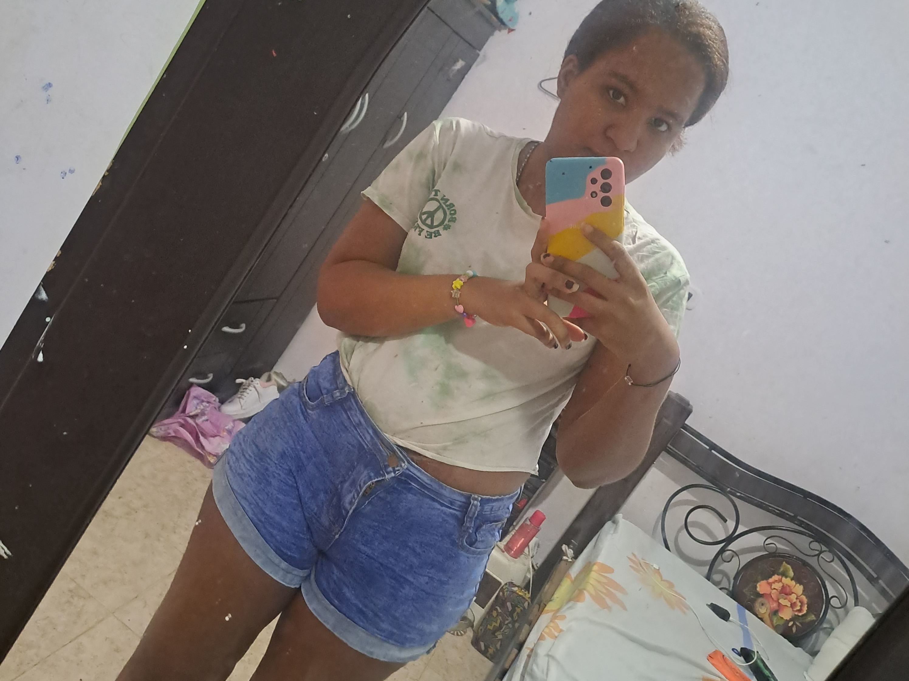 Profilbilde av KarlyBianco webkamera modell