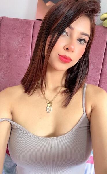 Interprète HellenBells Photo 2