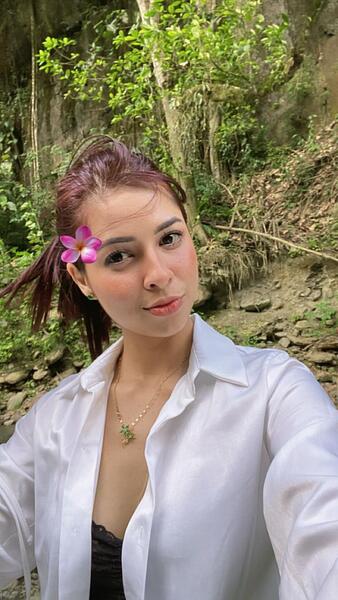 Interprète HellenBells Photo 3