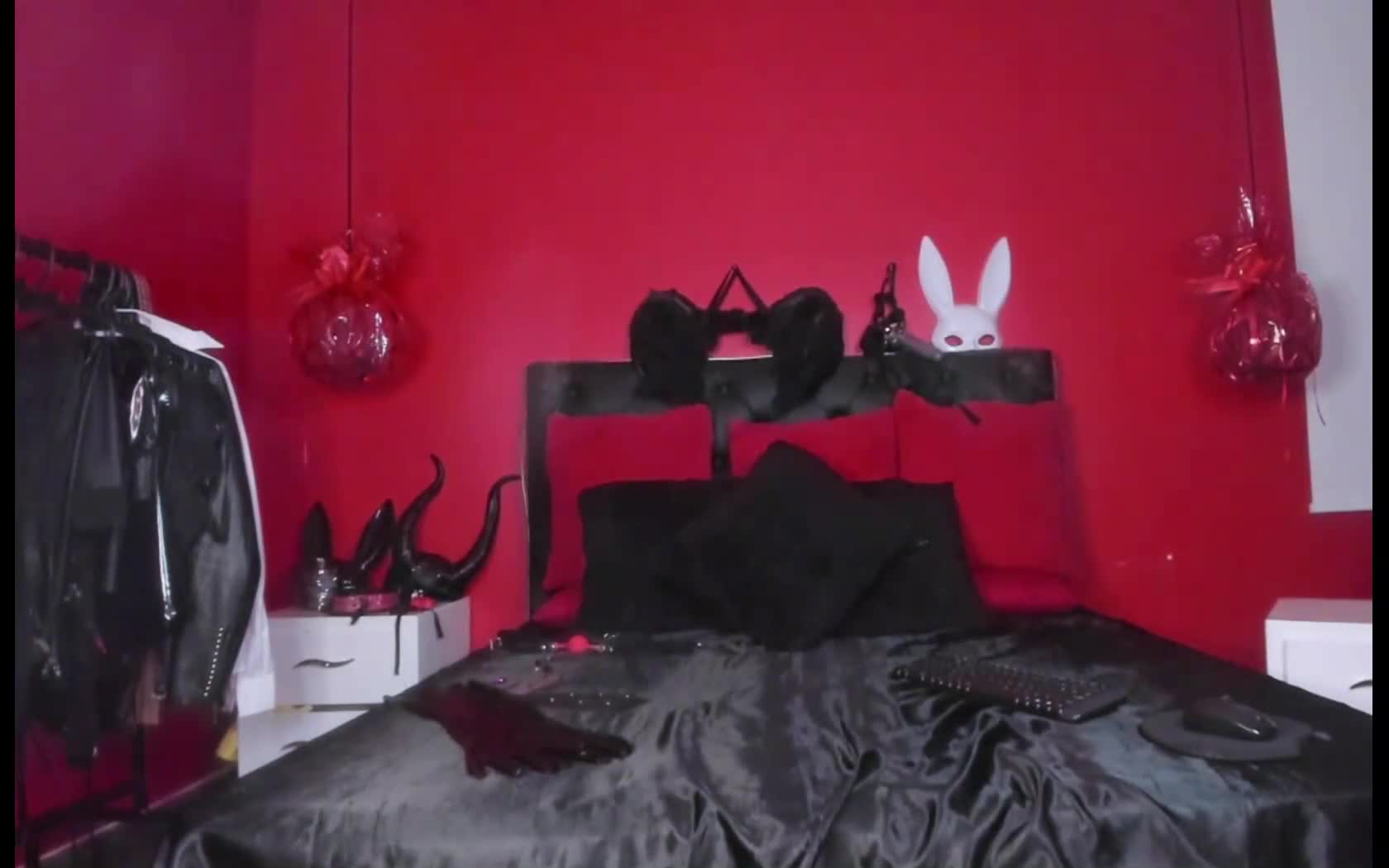 Artiest MolennaLyra Video 1