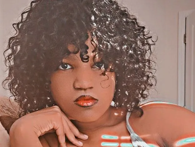 ShaoniBrown profielfoto van cam model