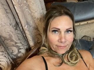 Profilbilde av Swissheidi webkamera modell