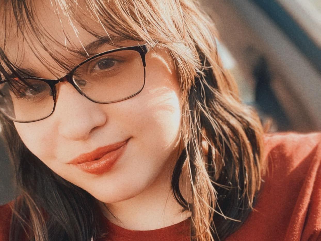 Image de profil du modèle de webcam AliceSky23