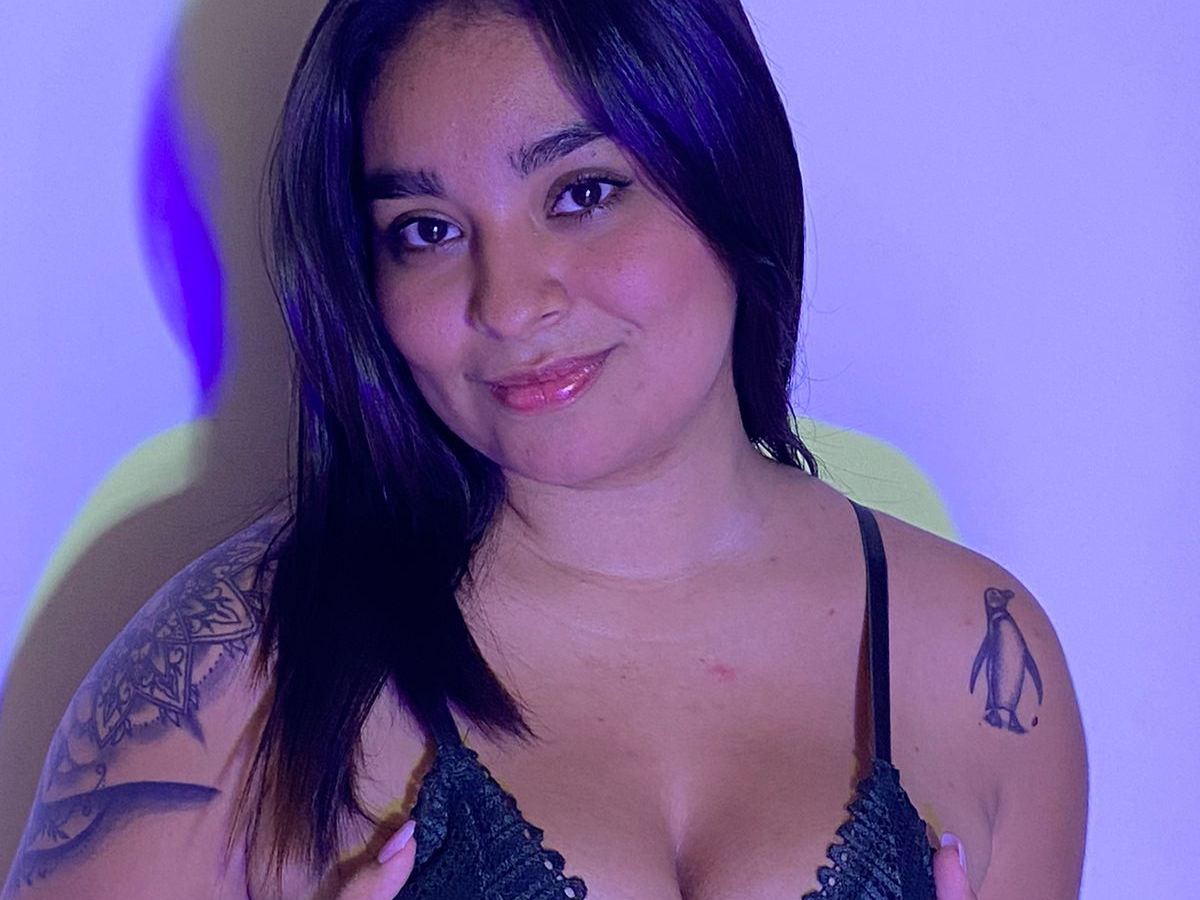 Image de profil du modèle de webcam SaraBanner