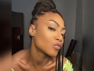 Imagen de perfil de modelo de cámara web de Yiauana