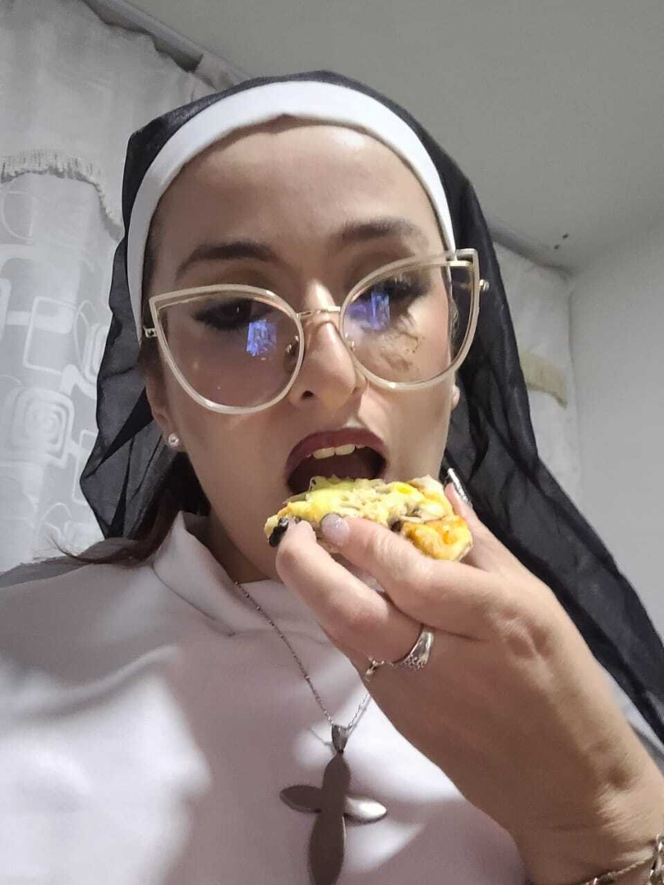 Utøver HelenasFantasy Bilde 2