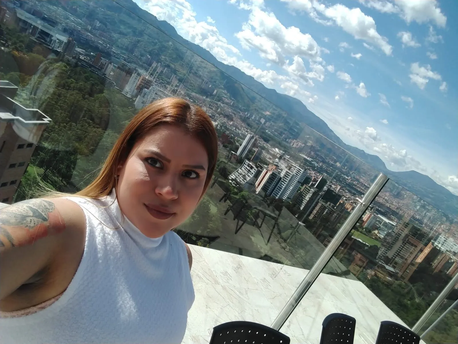 Image de profil du modèle de webcam celestejamess
