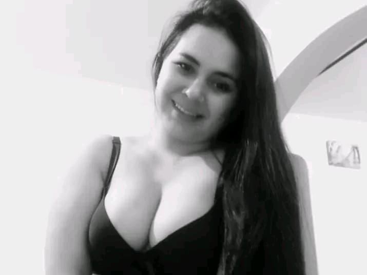 Shaarongomez profielfoto van cam model