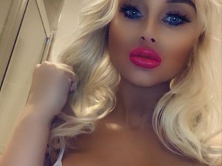 BlondieBarbieBabe cam model profile picture 