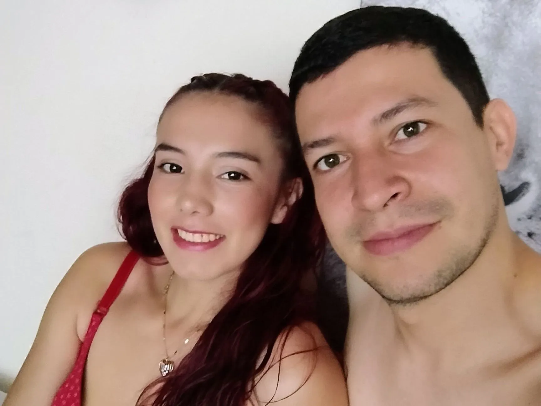 Imagen de perfil de modelo de cámara web de JackAndValery