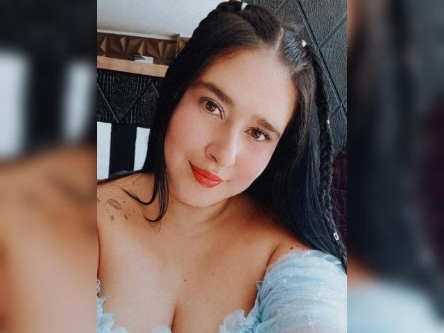 RemeyMichi profielfoto van cam model