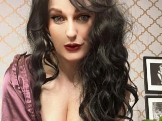 Image de profil du modèle de webcam HarrietMurphyBabestation