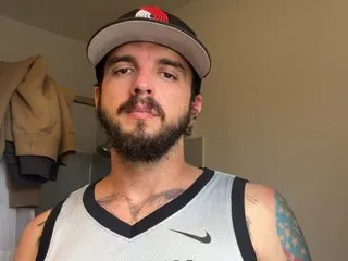 Image de profil du modèle de webcam ZestyChest