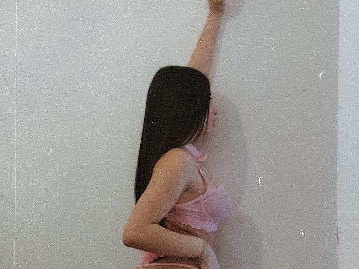 ALLIYSON profilbild på webbkameramodell