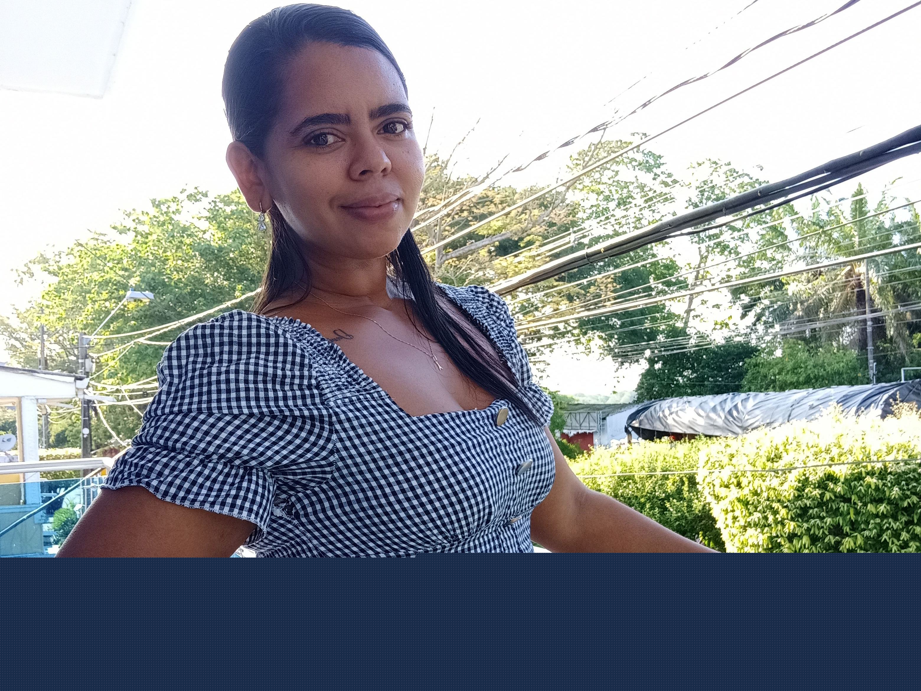 Image de profil du modèle de webcam ArielDevin