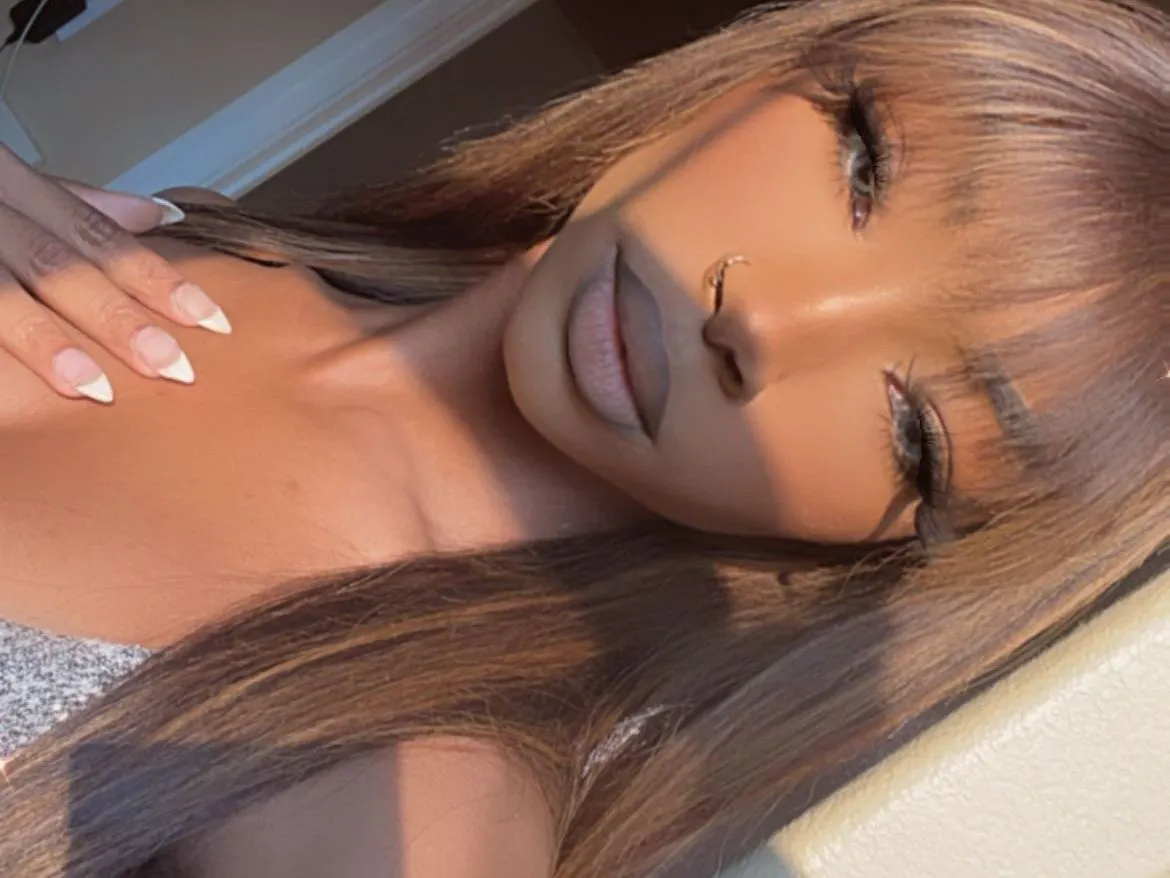 Image de profil du modèle de webcam NiviiaWolfe
