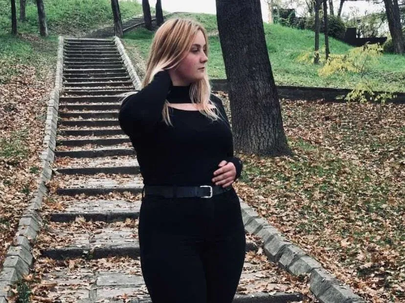 Profilbilde av xREBBECCA webkamera modell