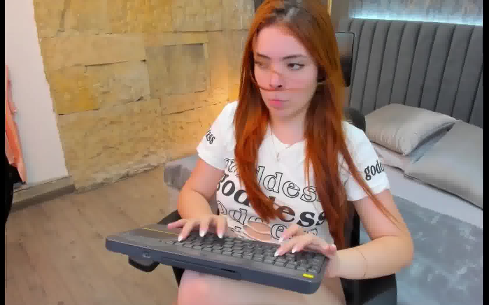 Utøver EmmaaHarris Video 1