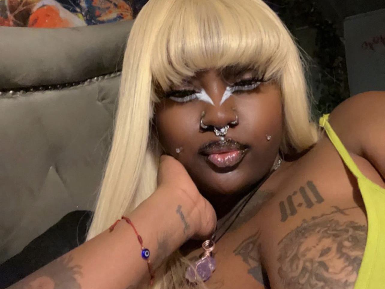 WitchyGoddess888 profielfoto van cam model