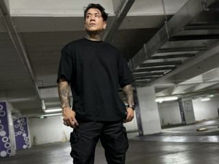 Imagen de perfil de modelo de cámara web de JulianUchiha