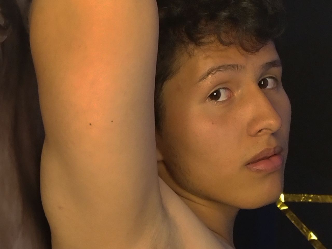 Foto de perfil de modelo de webcam de ZETHXX70