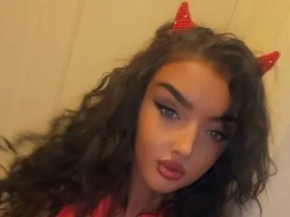 Imagen de perfil de modelo de cámara web de UKBabeJuicyLucy