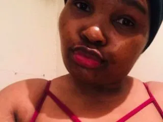 Image de profil du modèle de webcam LadyYo