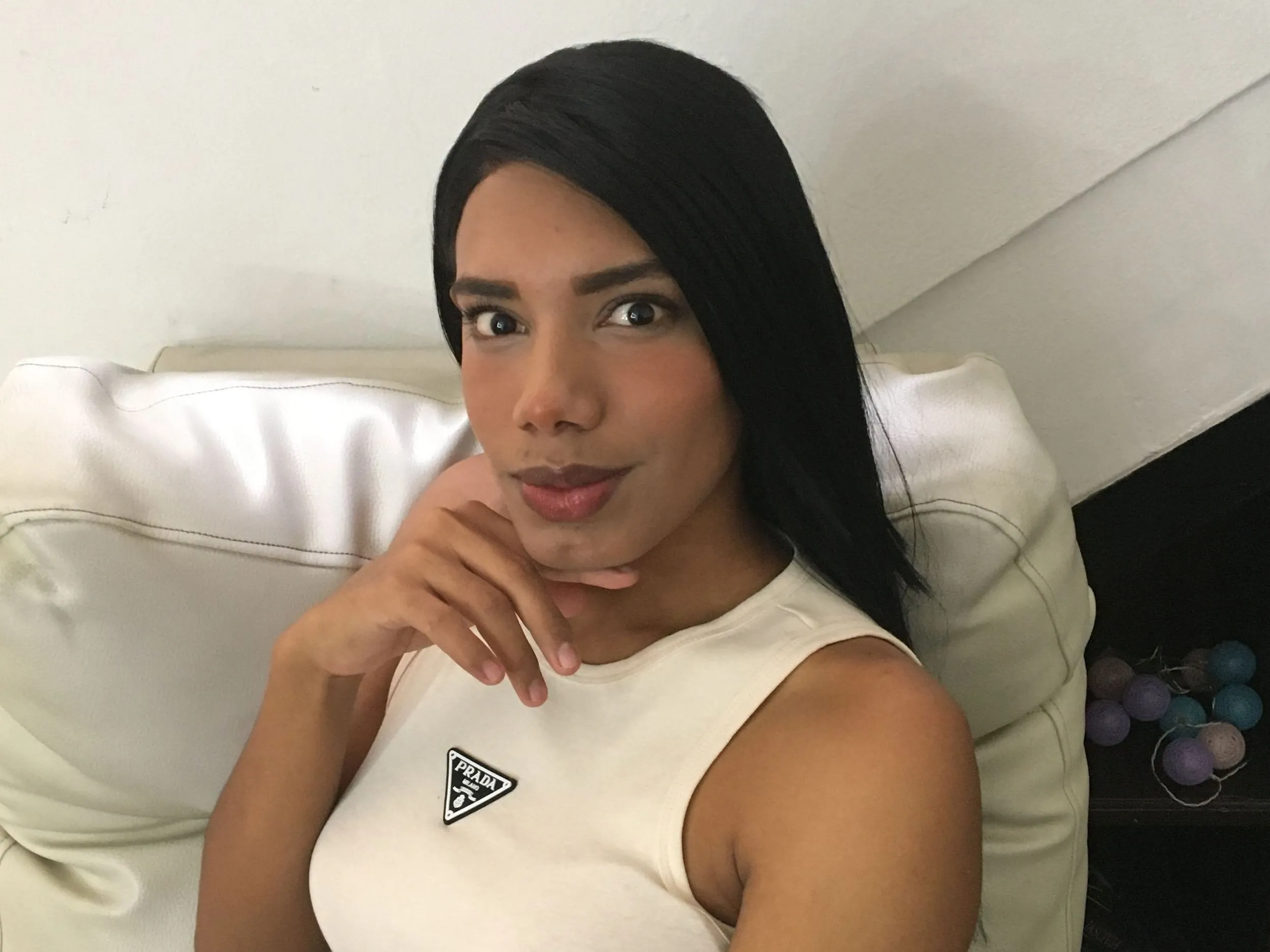 Image de profil du modèle de webcam EmmaRiverax