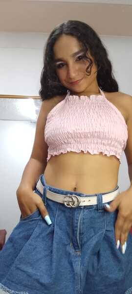 Performer LisaRoose Photo 9