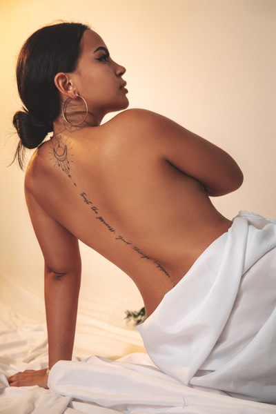 Artist EmmaLewiis Foto 6