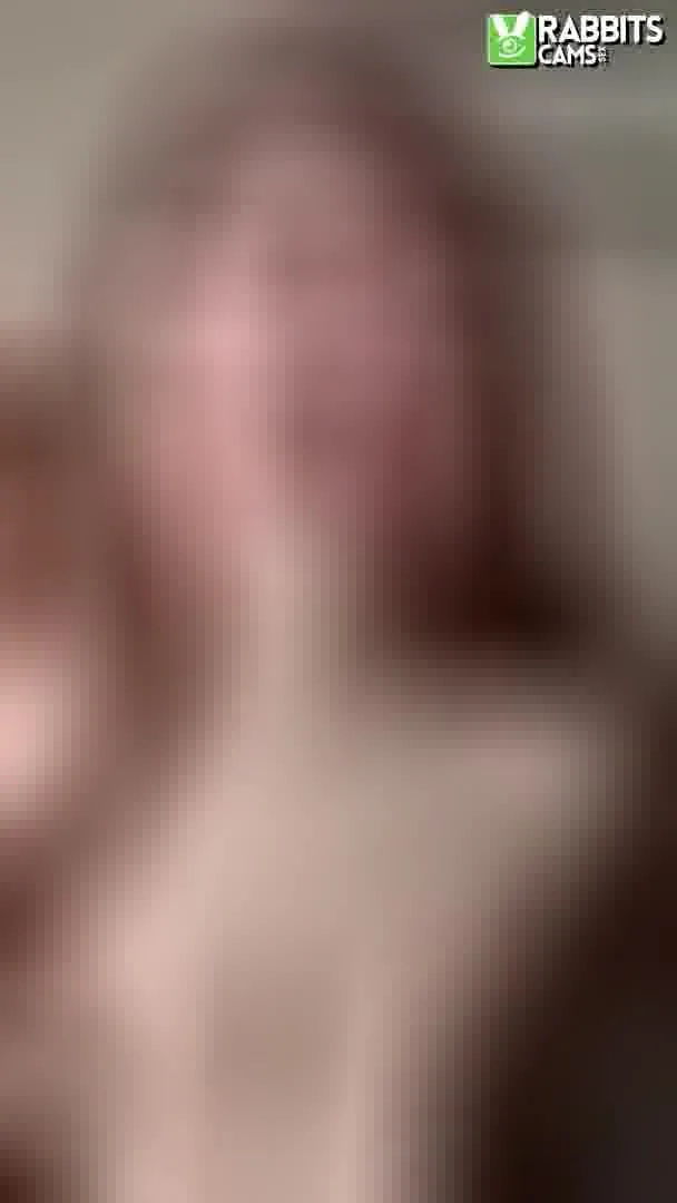 Artist EmiliaKlarcs Video 4