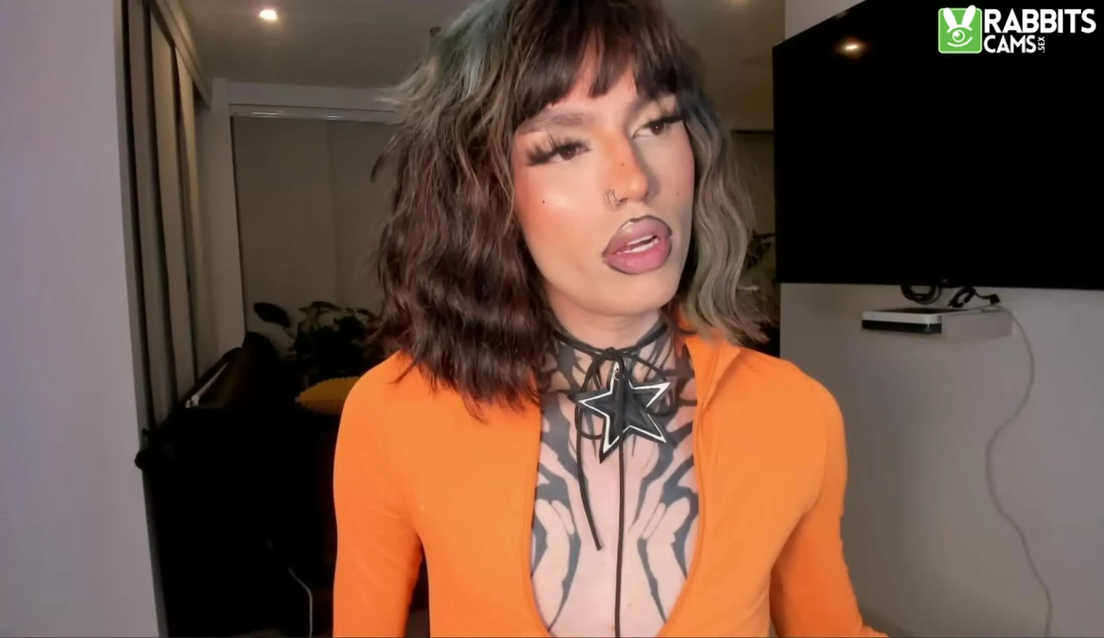 Interprete babbygigi Video 1