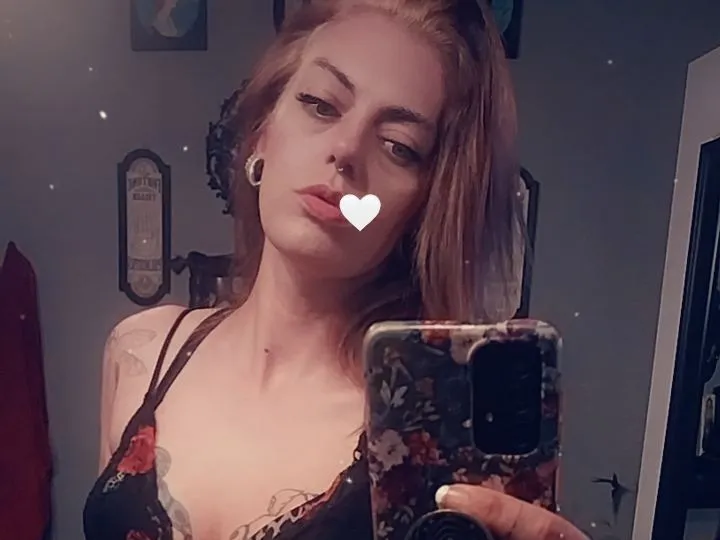 EmmaSizemore profilbild på webbkameramodell