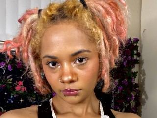 kharicassette profilbild på webbkameramodell