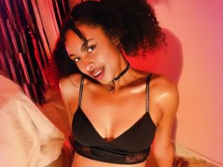 MilaLatinSweet profilbild pÄ webbkameramodell